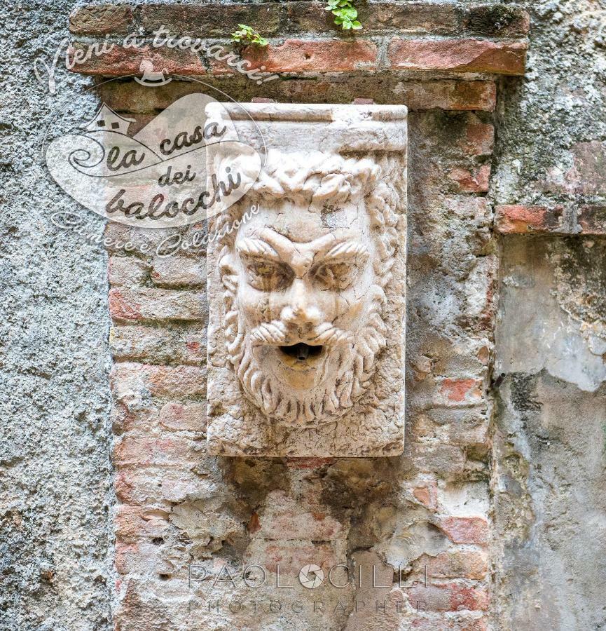 La Casa Dei Balocchi B&B Toirano Bagian luar foto