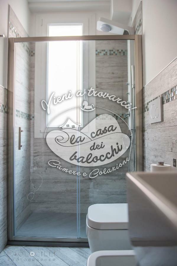 La Casa Dei Balocchi B&B Toirano Bagian luar foto