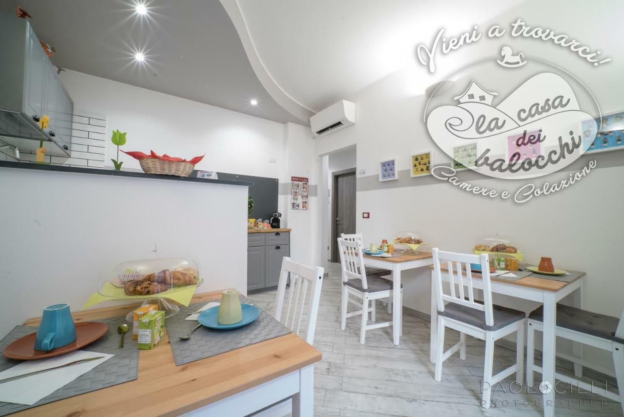 La Casa Dei Balocchi B&B Toirano Bagian luar foto