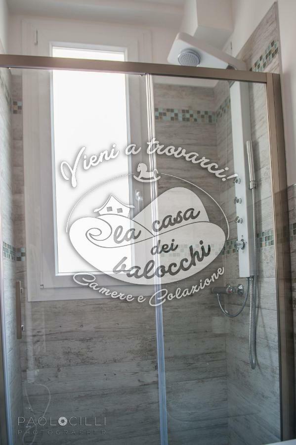 La Casa Dei Balocchi B&B Toirano Bagian luar foto